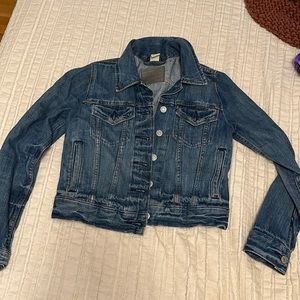 Levi Cropped Jean Jacket